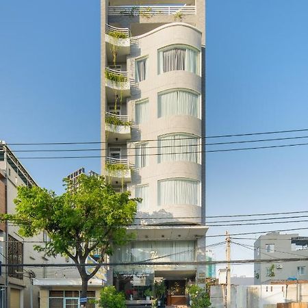 Thanh Lan Riverside Hotel Danang Exterior photo